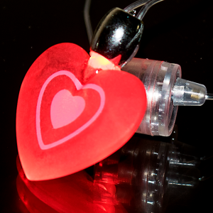 14" Flashing Heart Necklace