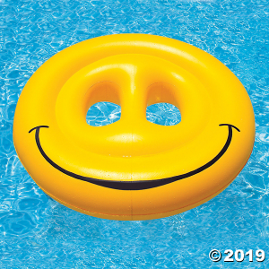 Swimline Inflatable Giant Smile Pool Float (1 Piece(s))