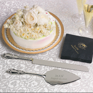 Personalized Traditional Wedding Cake Knife & Serving Set (1 Set(s))