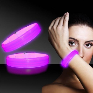 Pink Triple Wide 9" Glow Bracelets (Per 25 pack)