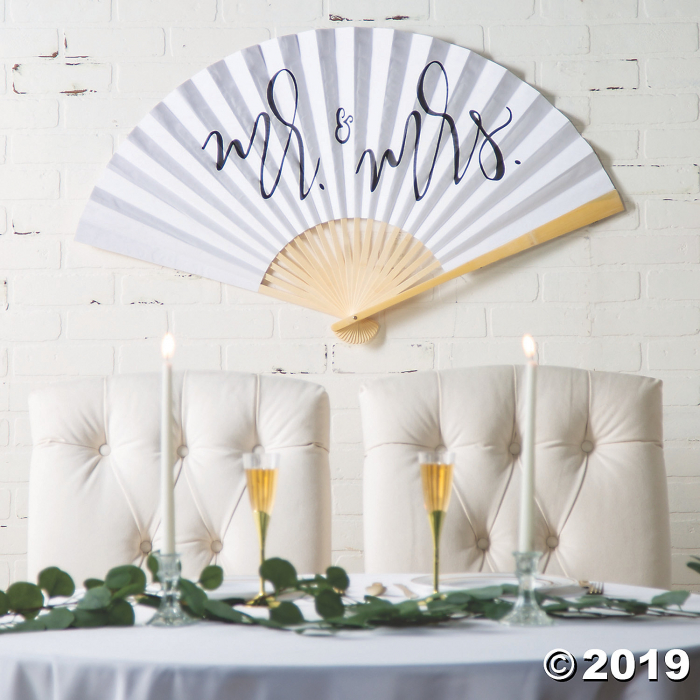 Jumbo Mr. & Mrs. Hanging Fan (1 Piece(s))