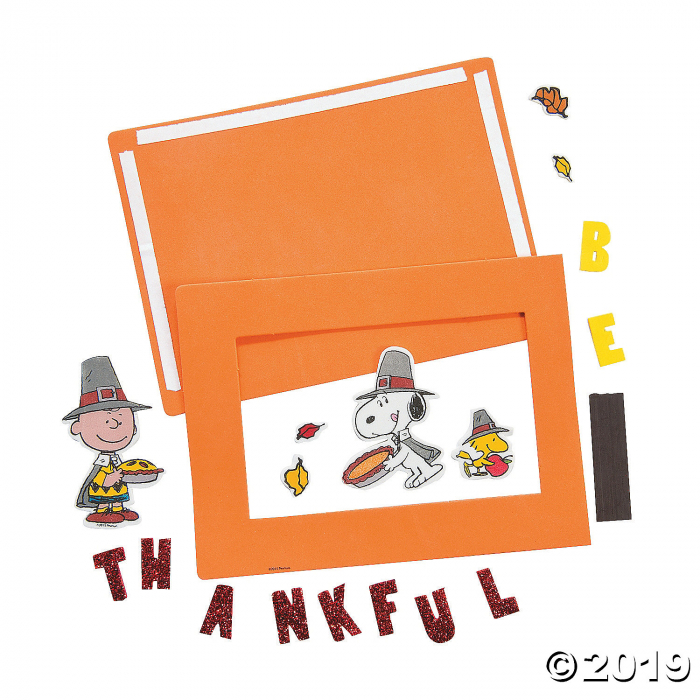 Peanuts® Thanksgiving Picture Frame Magnet Craft Kit (Makes 12)