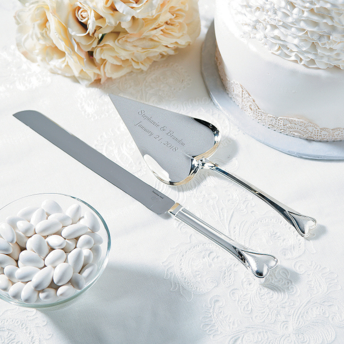 Personalized Heart-Shaped Wedding Cake Server Set (1 Set(s))