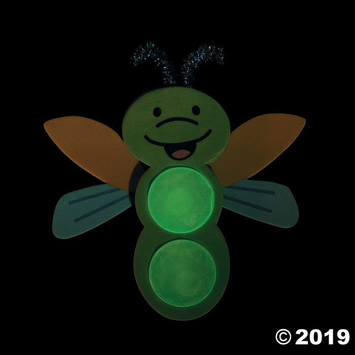 Bug Glow-in-the-Dark Clothespin Magnet Craft Kit (Makes 12)