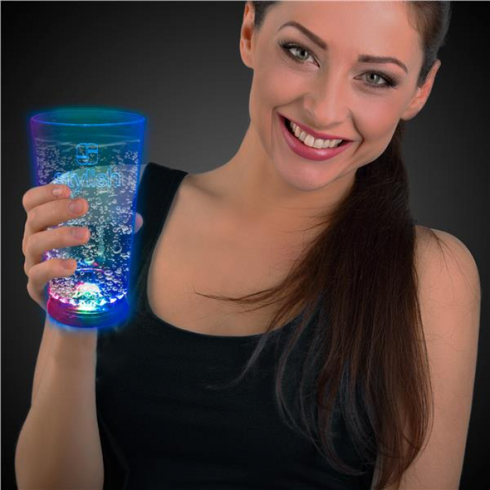 LED Multi-Color 16 oz Pint Glass